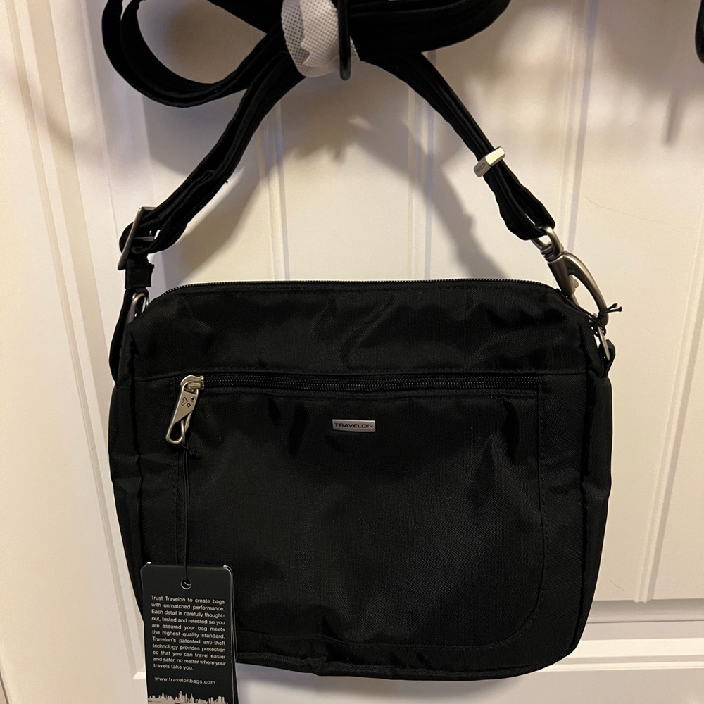 Travelon small crossbody bag